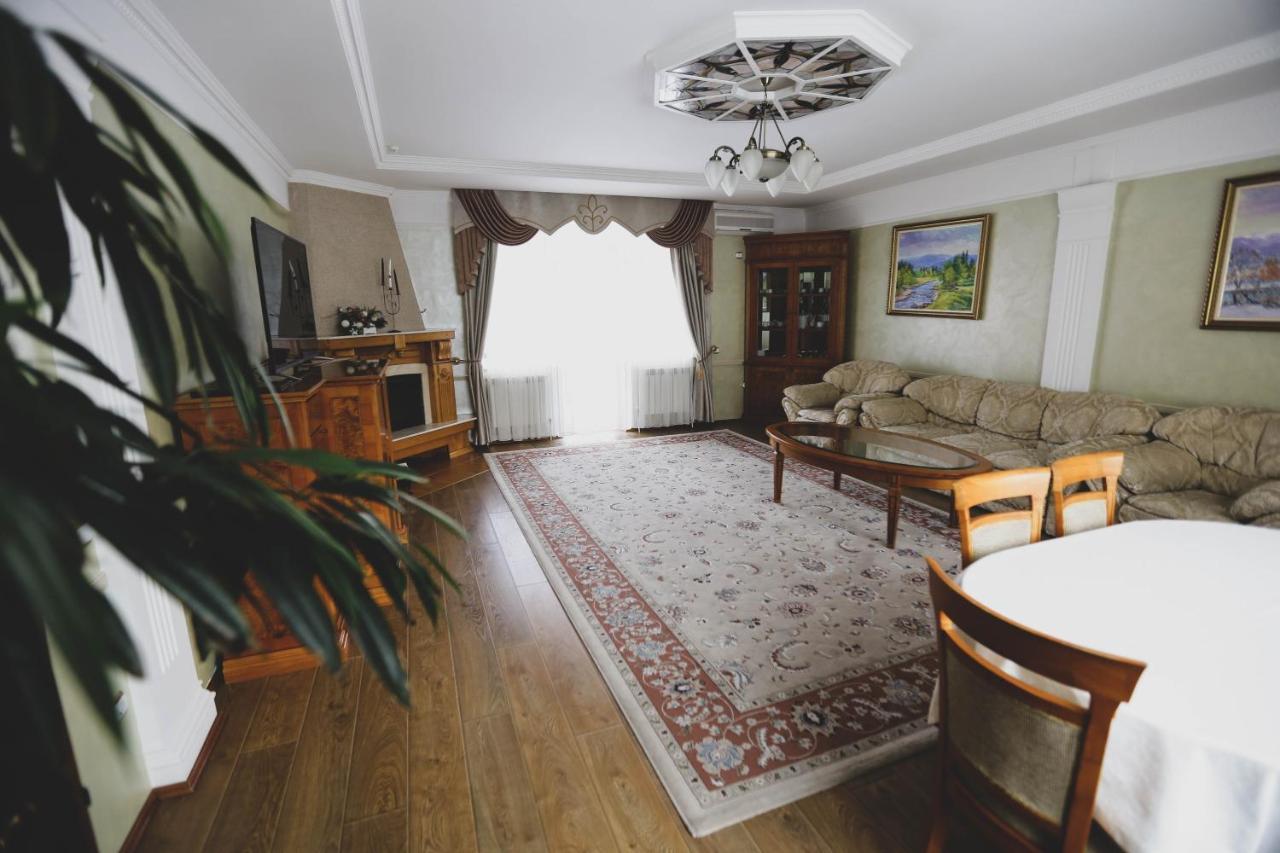 Solnichnaia Dolyna Hotel Polyana  Bagian luar foto