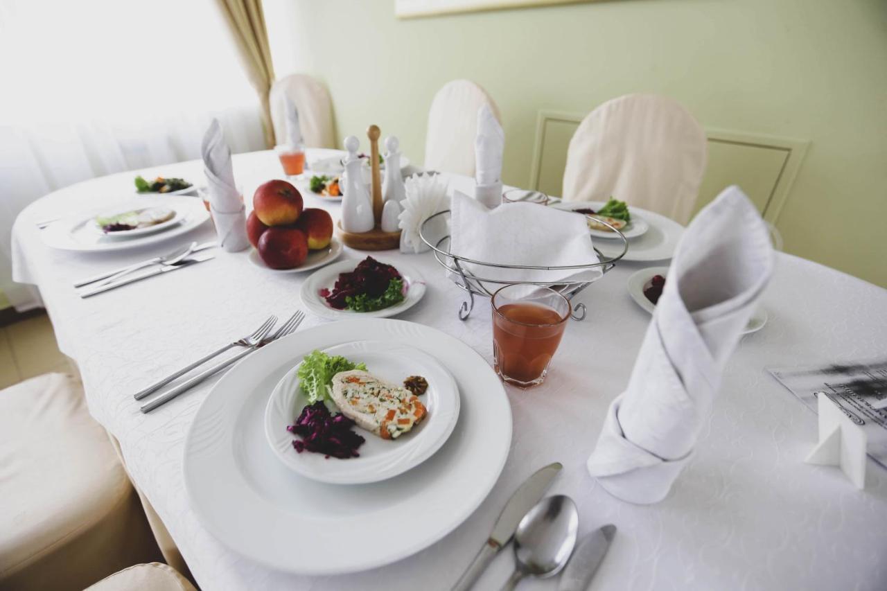 Solnichnaia Dolyna Hotel Polyana  Bagian luar foto